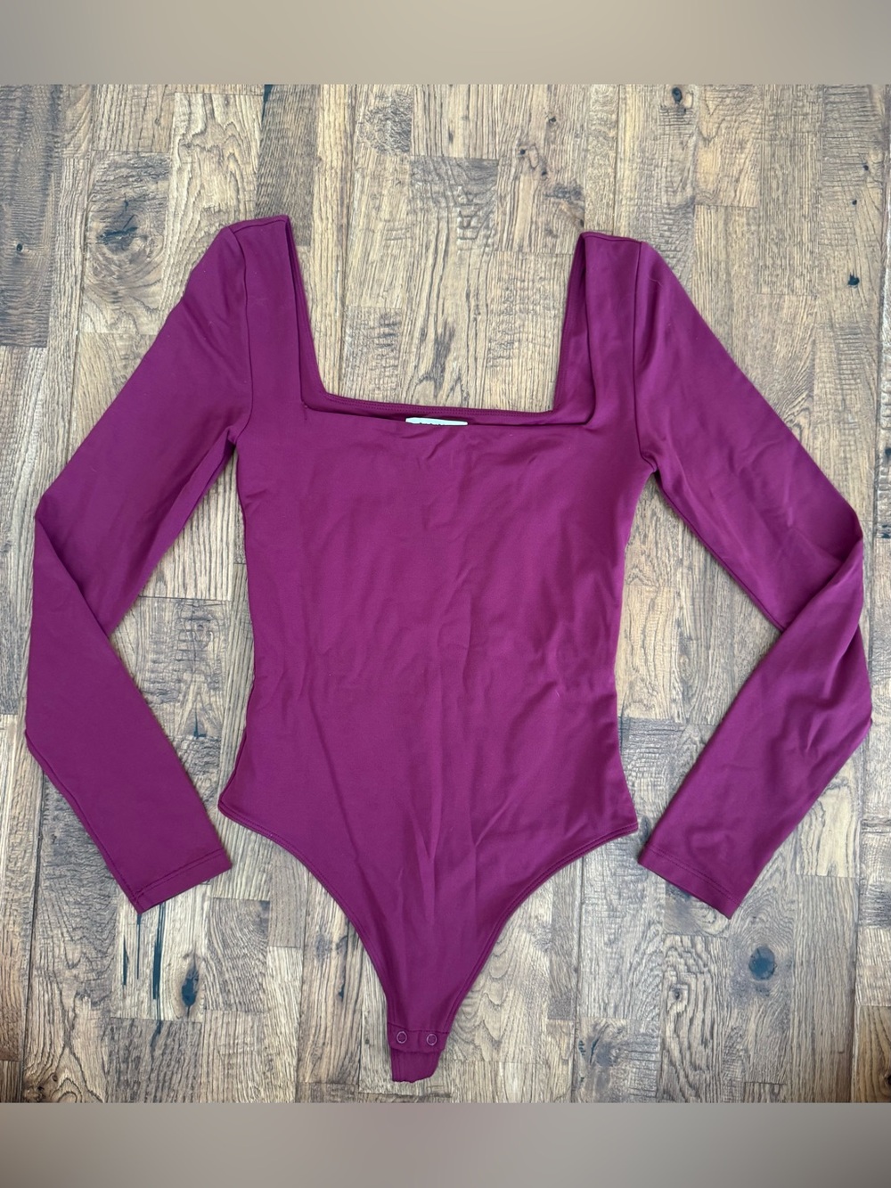 Aritzia Babatón Contour Square Neck‎ Bodysuit Grapevine Women's Size S CC